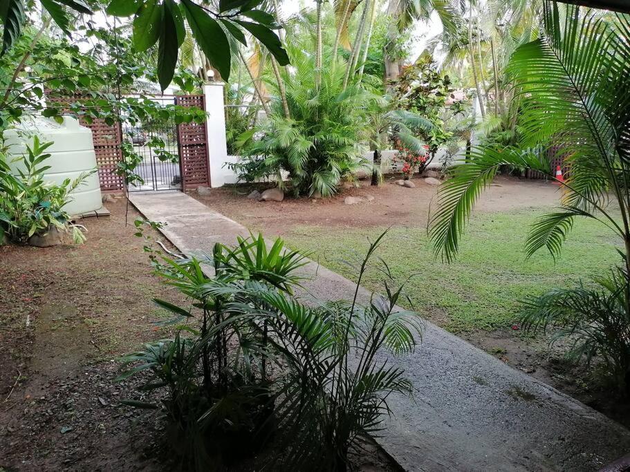 Private Nasoso 4 Bedroom House Nadi Exterior foto